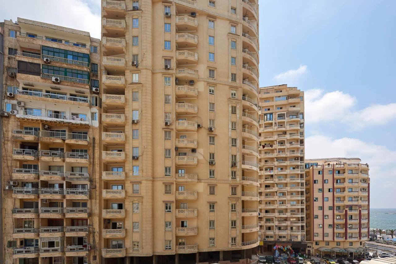 Sheraton Montazah Hotel Αλεξάνδρεια Εξωτερικό φωτογραφία Residential buildings in the city