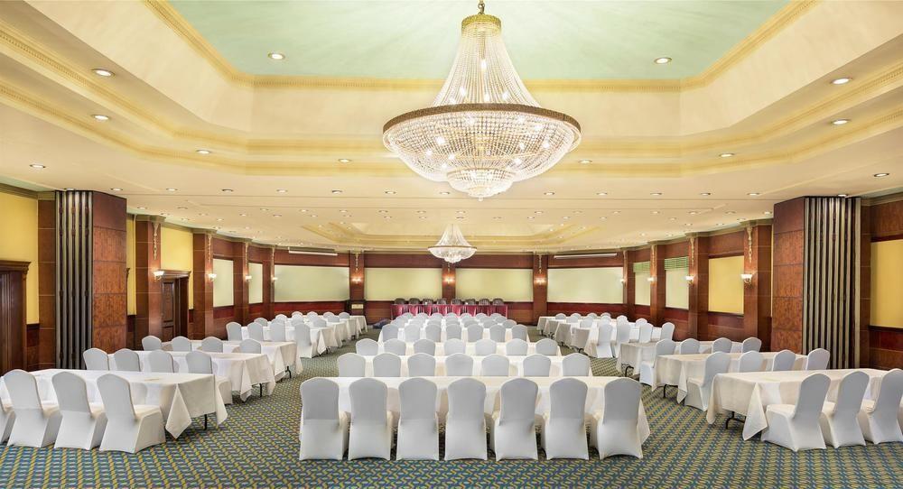 Sheraton Montazah Hotel Αλεξάνδρεια Εξωτερικό φωτογραφία The ballroom