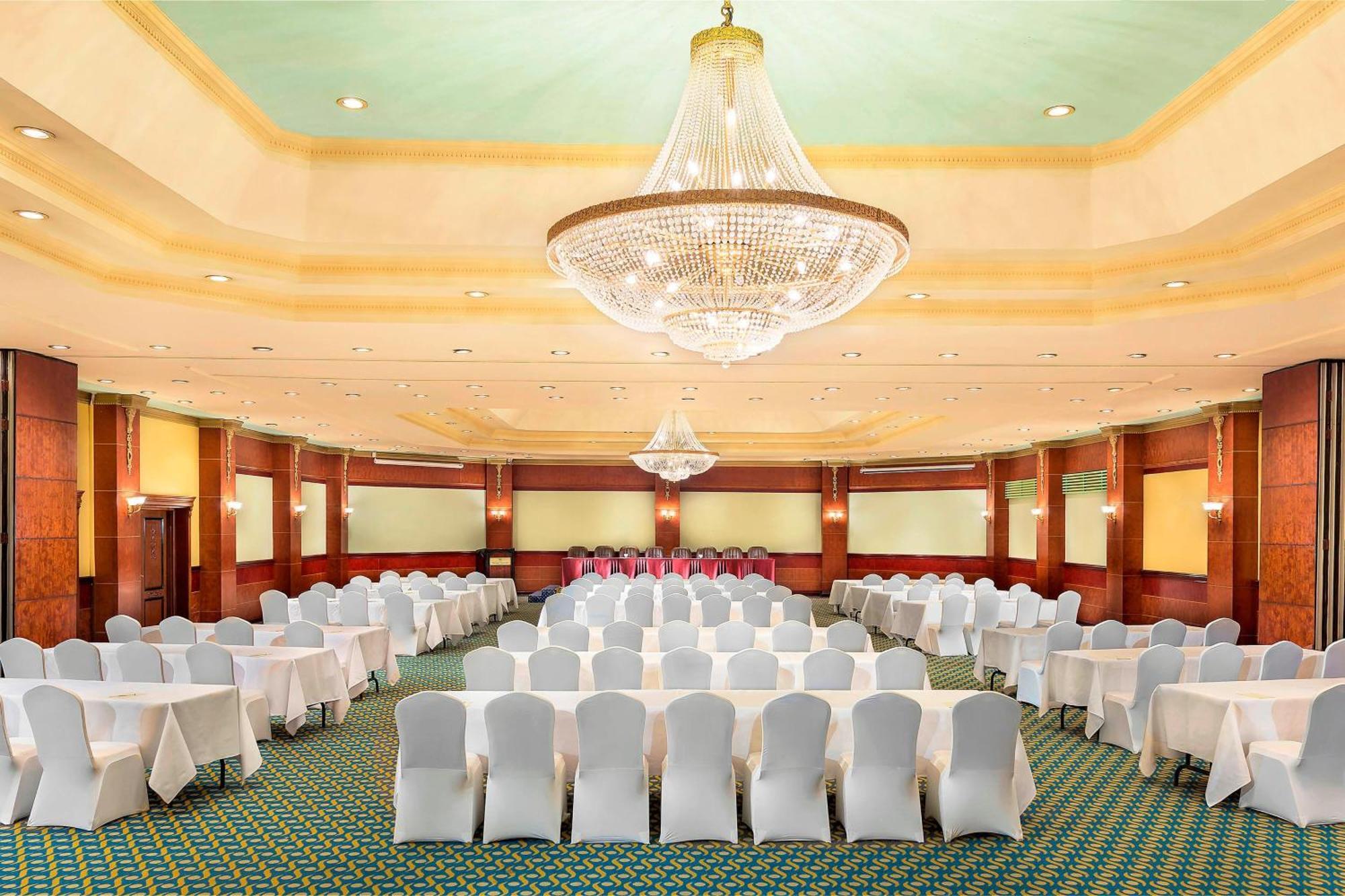 Sheraton Montazah Hotel Αλεξάνδρεια Εξωτερικό φωτογραφία The ballroom